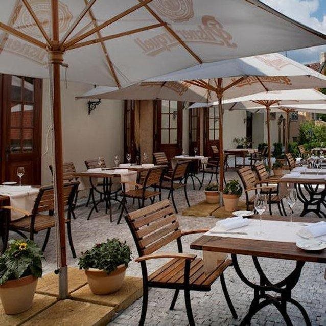 Lindner Hotel Prague Castle 5