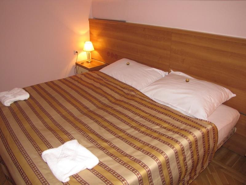 Residence Select 14