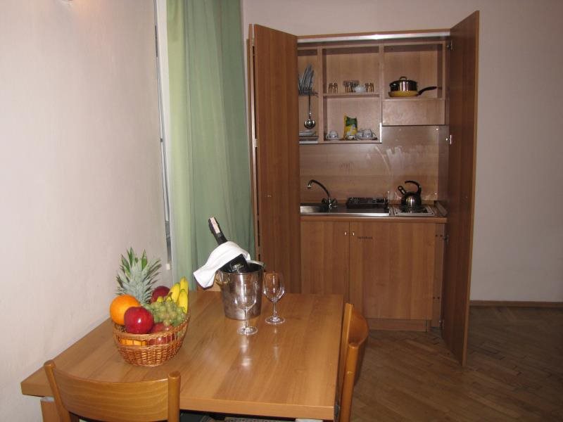 Residence Select 22