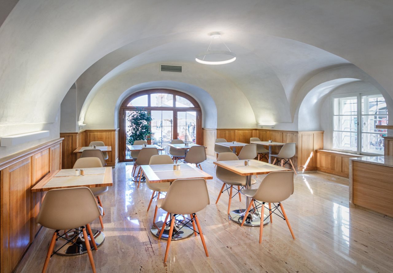 Hotel Golden Star 4