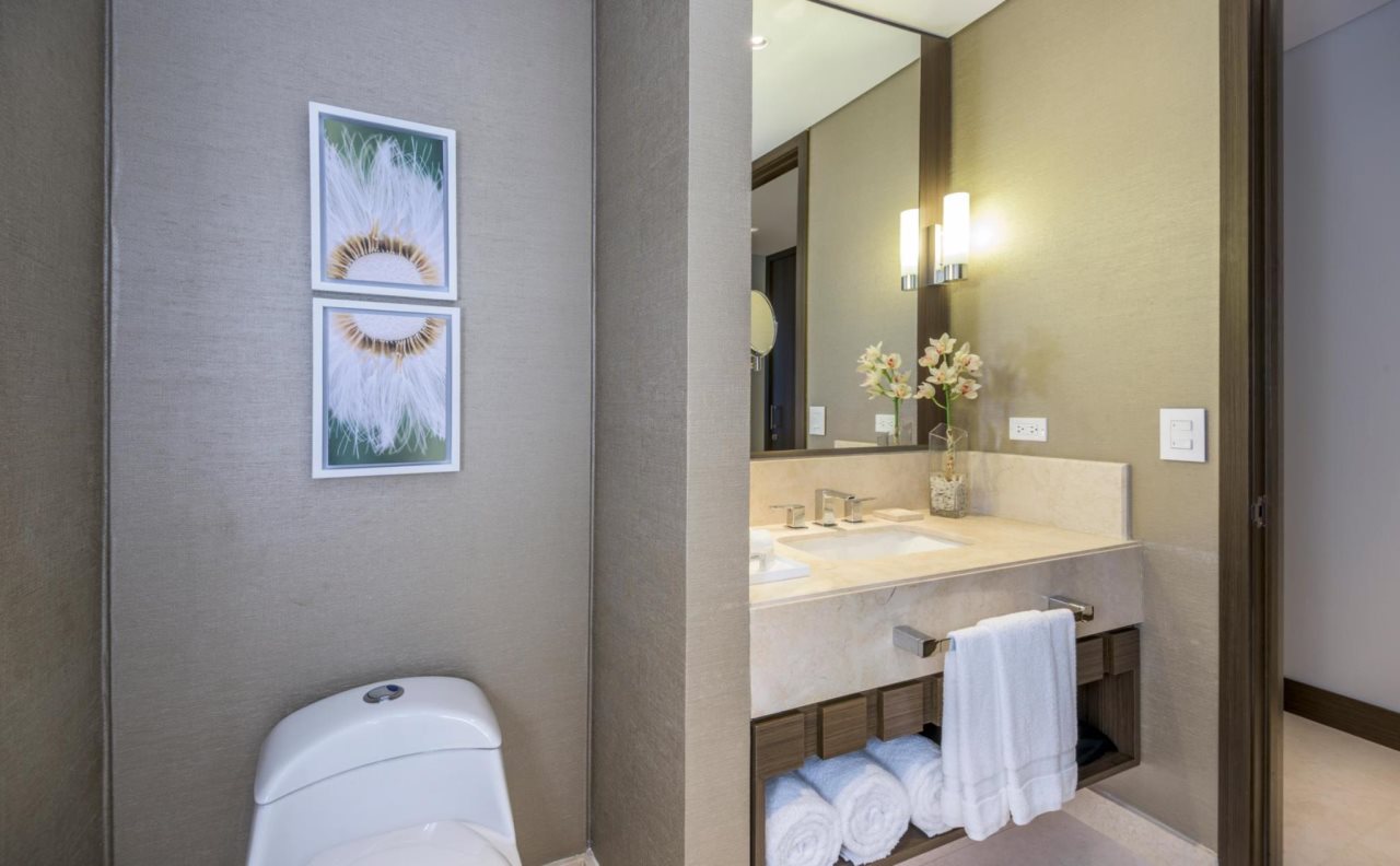 Courtyard by Marriott Prague Airport 15