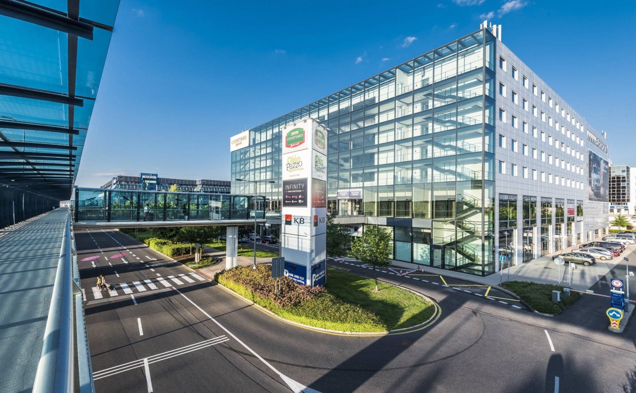 Courtyard by Marriott Prague Airport 20