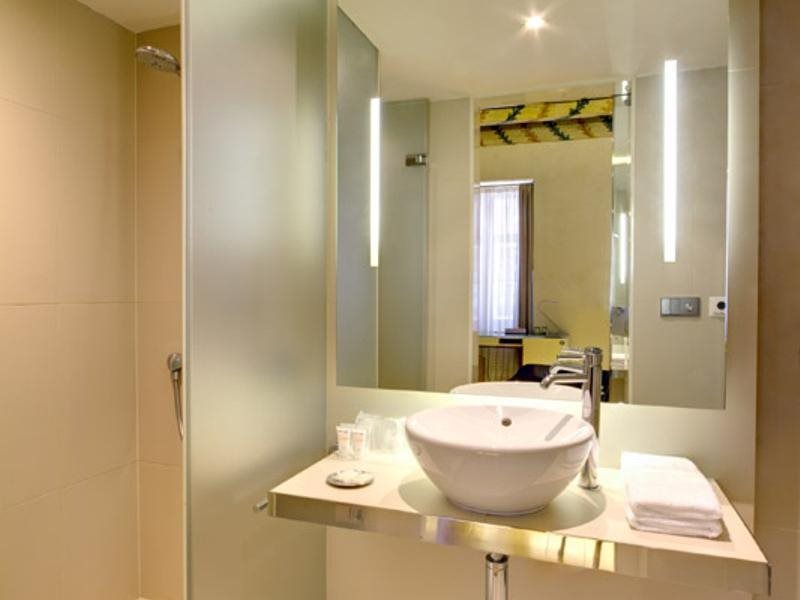 Hotel Three Storks 19
