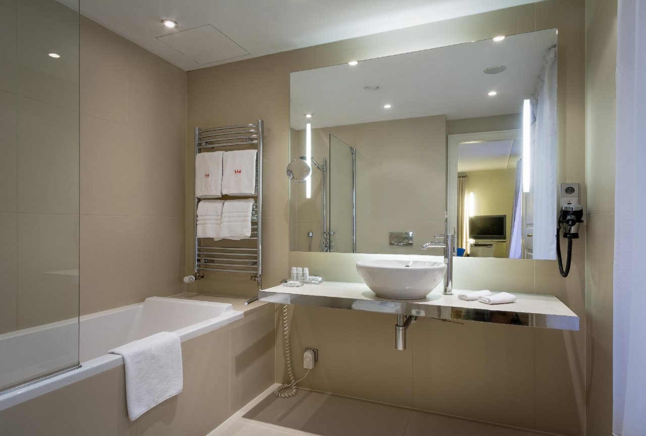 Hotel Three Storks 7