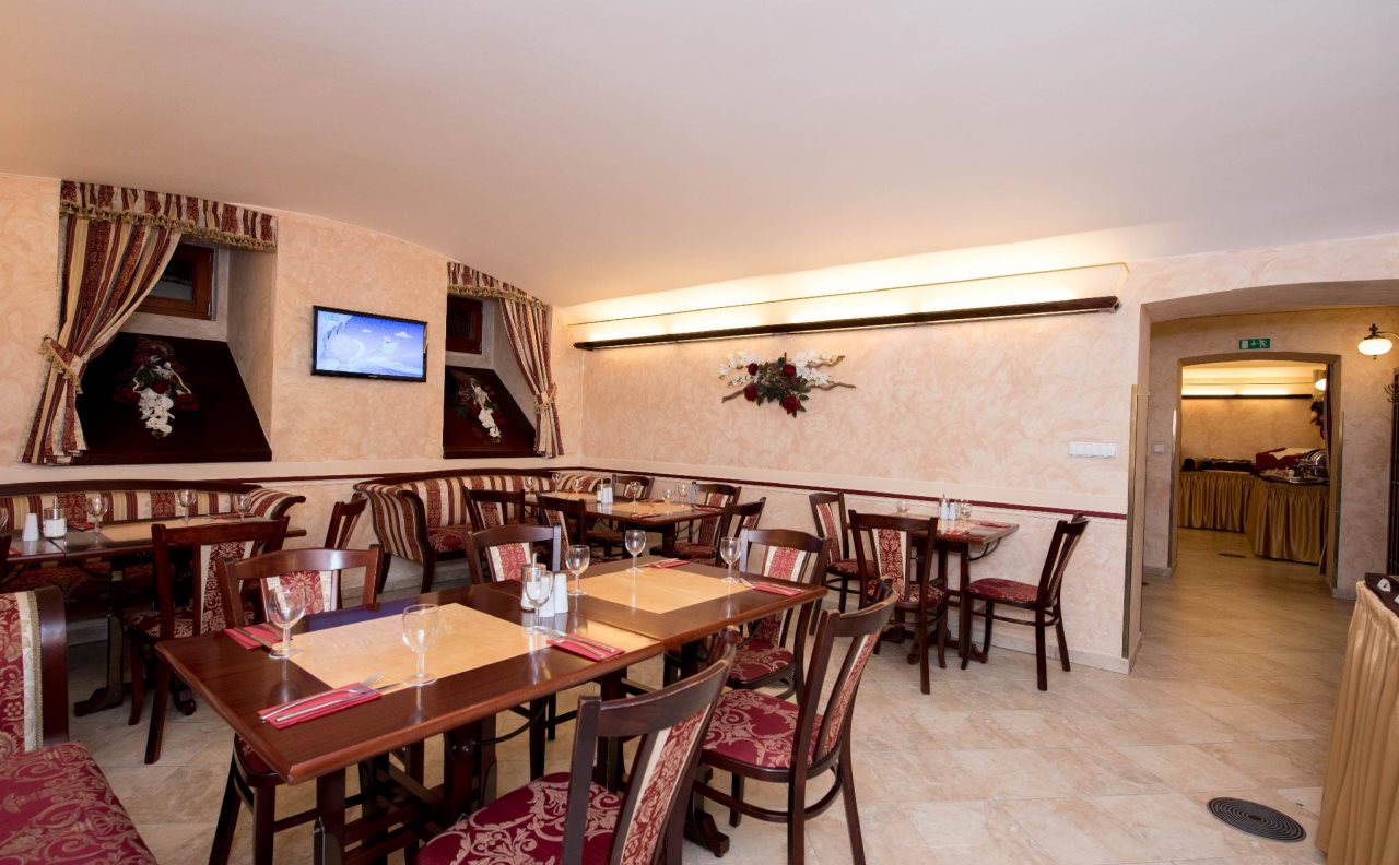 Amigo City Centre Hotel 19