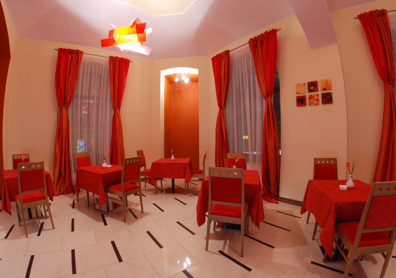 EA Hotel Sonata 11