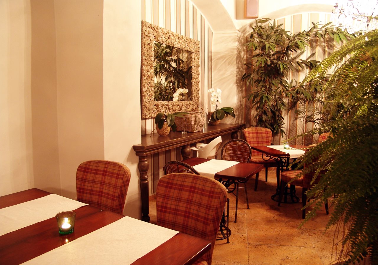 Hotel Antik 12