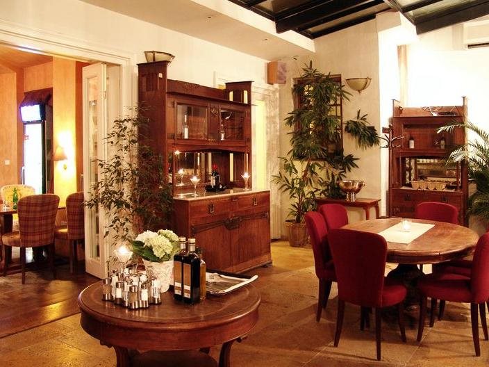 Hotel Antik 3