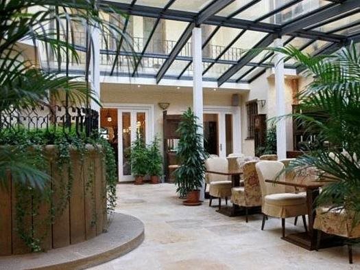 Hotel Antik 4