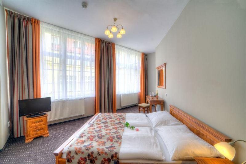 Hotel Palac U Kocku Prague 12