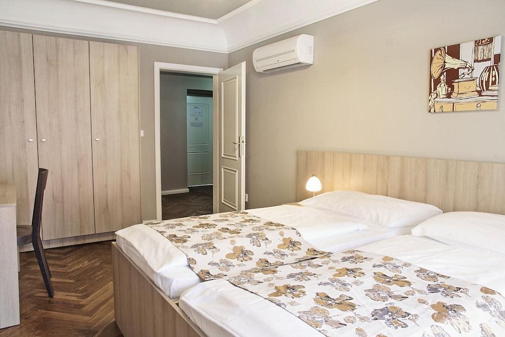 Hotel Palac U Kocku Prague 21