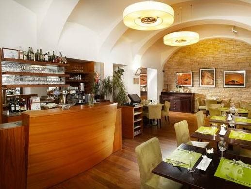The Hotel Fitzgerald 13