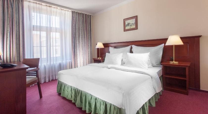 Hotel Lunik 20