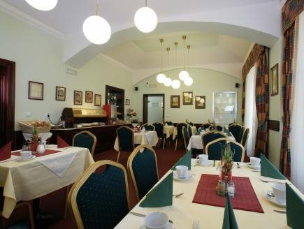 Hotel Lunik 3