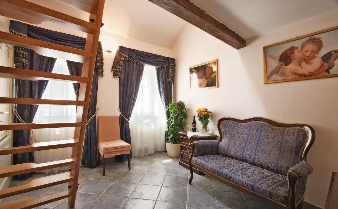 Chateau 9 21