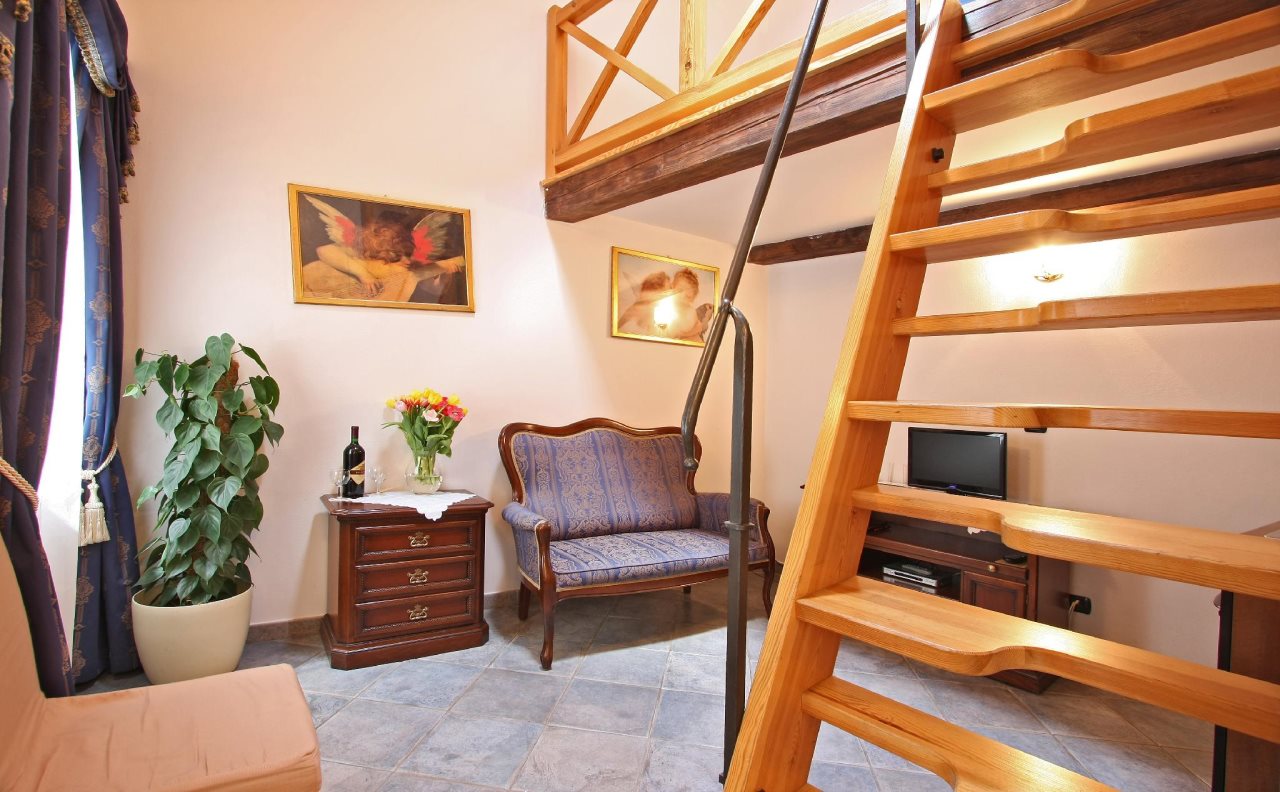 Chateau 9 22