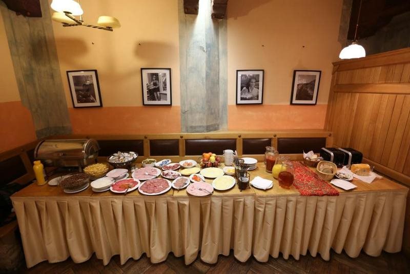 King George's House 5
