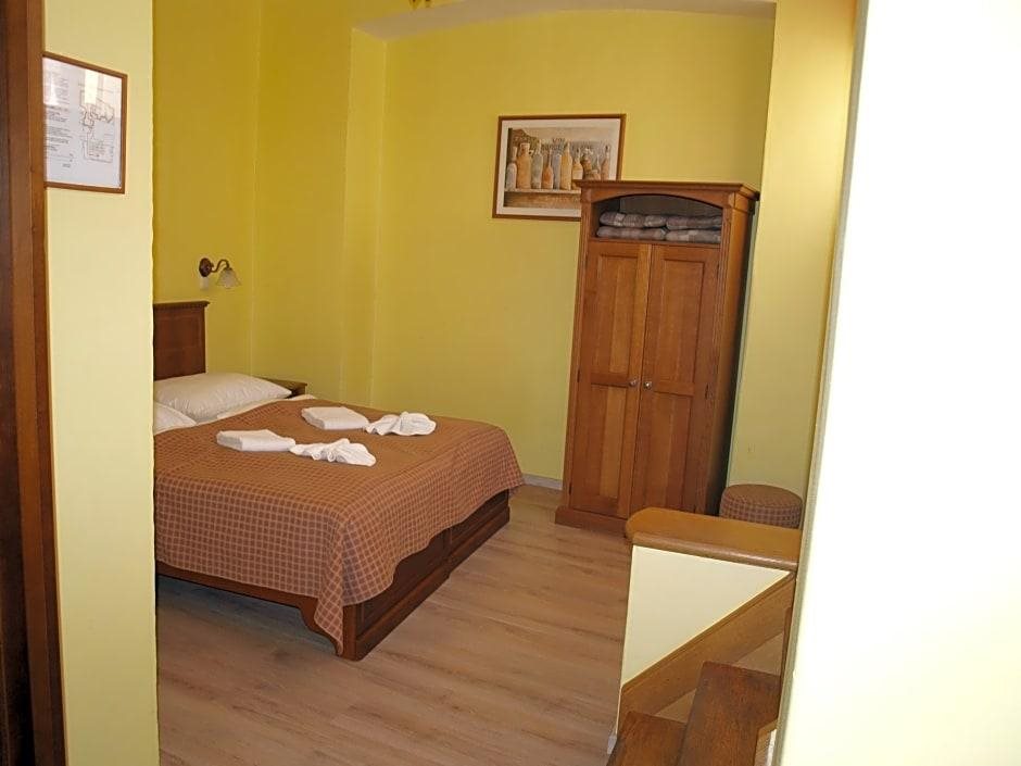 King George's House 23