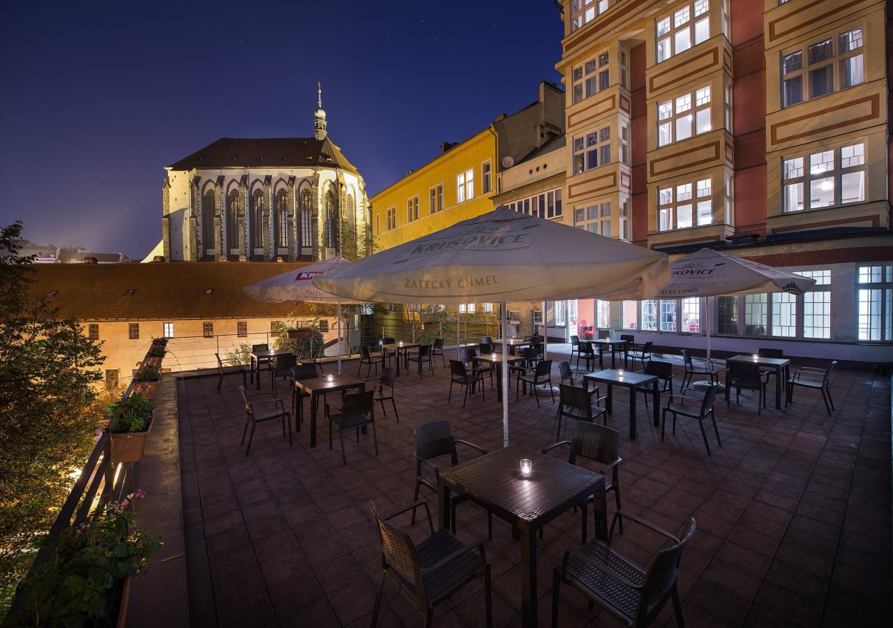 EA Hotel Juliš 15