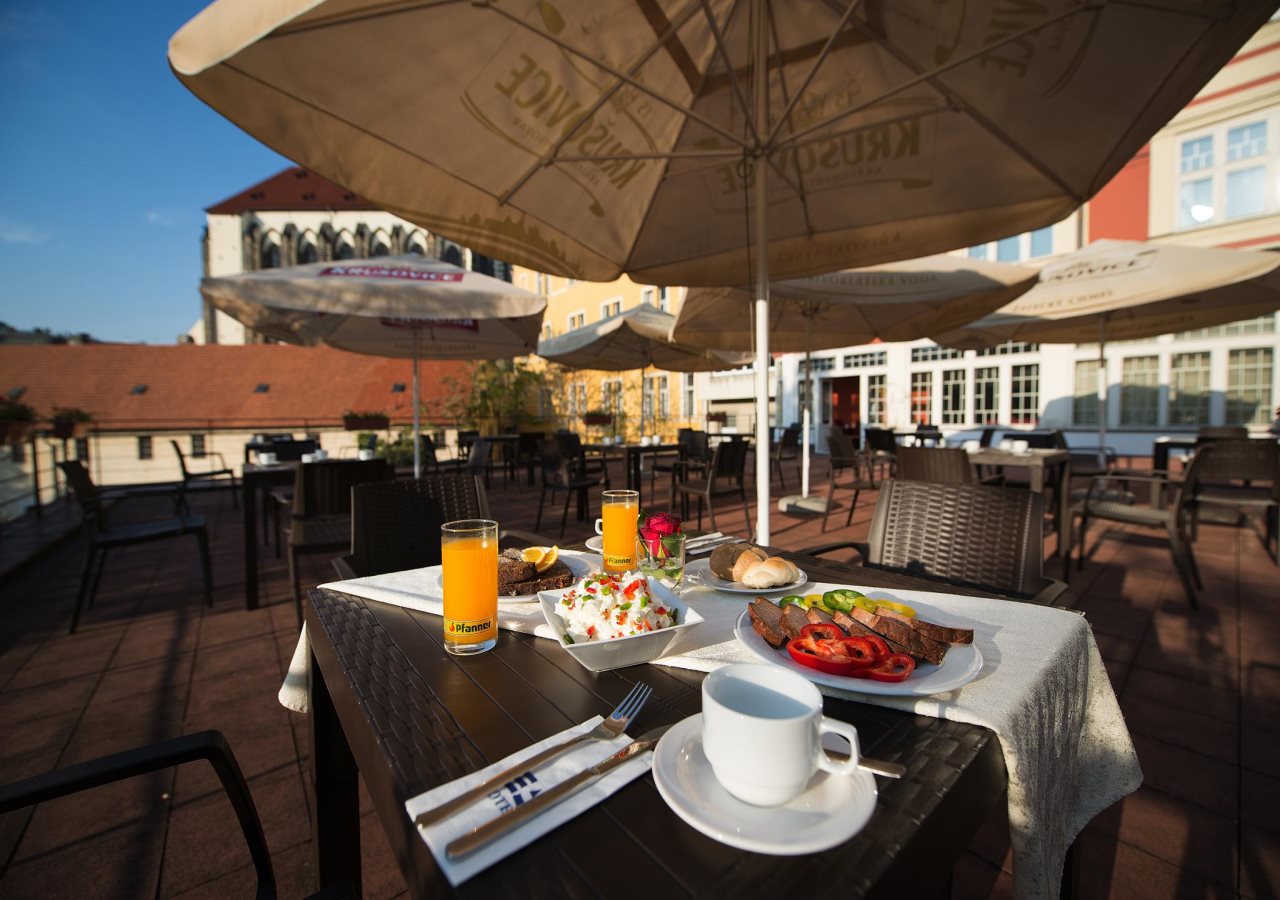 EA Hotel Juliš 19