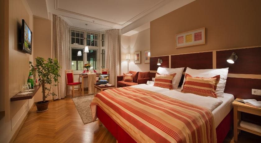 EA Hotel Juliš 2