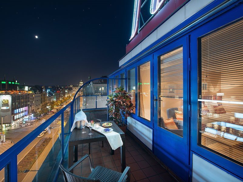 EA Hotel Juliš 6