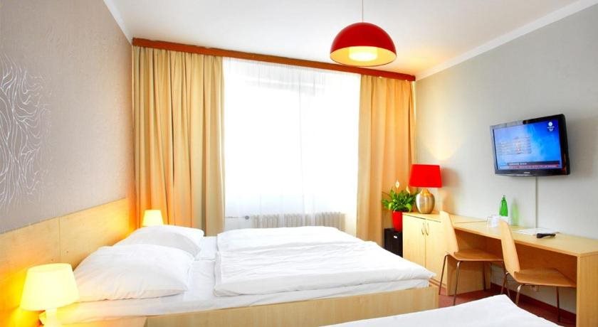 Hotel Charles Central 10