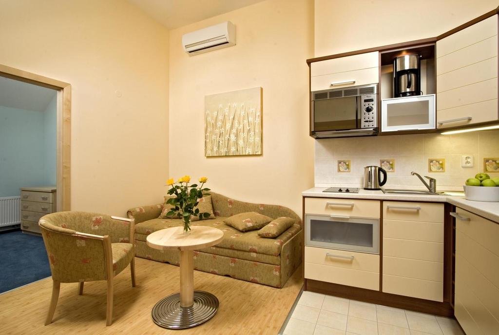 Andel Apartments Praha 18