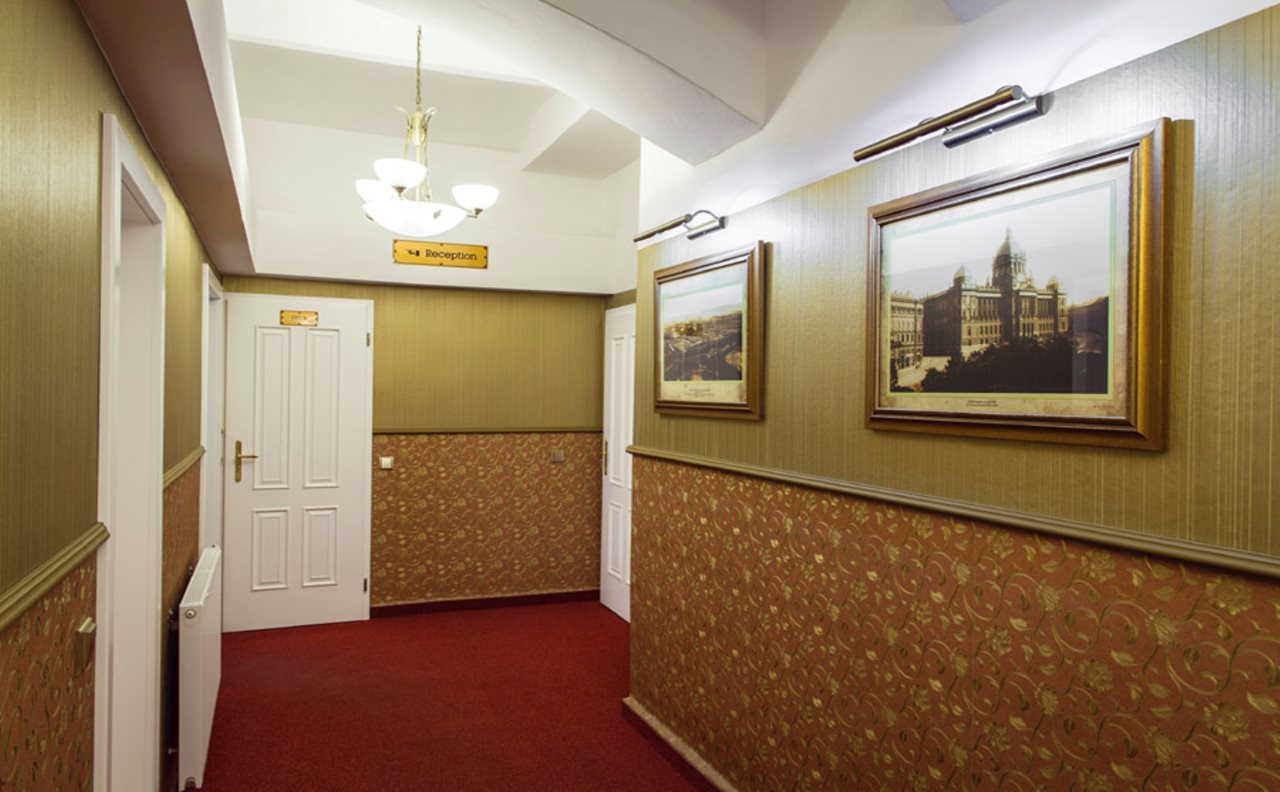 Hotel Taurus 11
