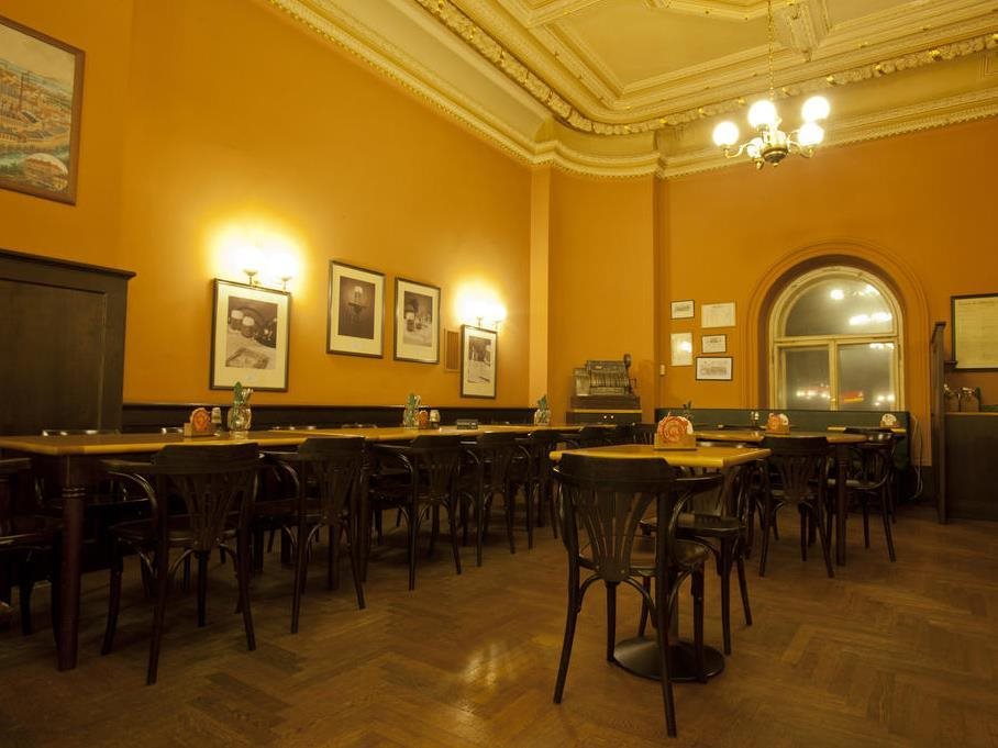Deminka Palace 13