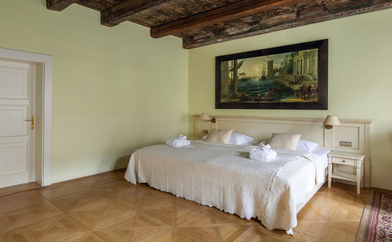 Tyn Yard Residence 24