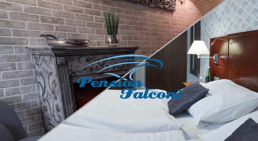 Falconi Pension 1