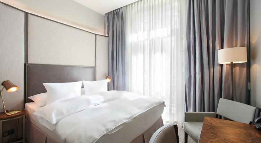 The Emblem Hotel 2