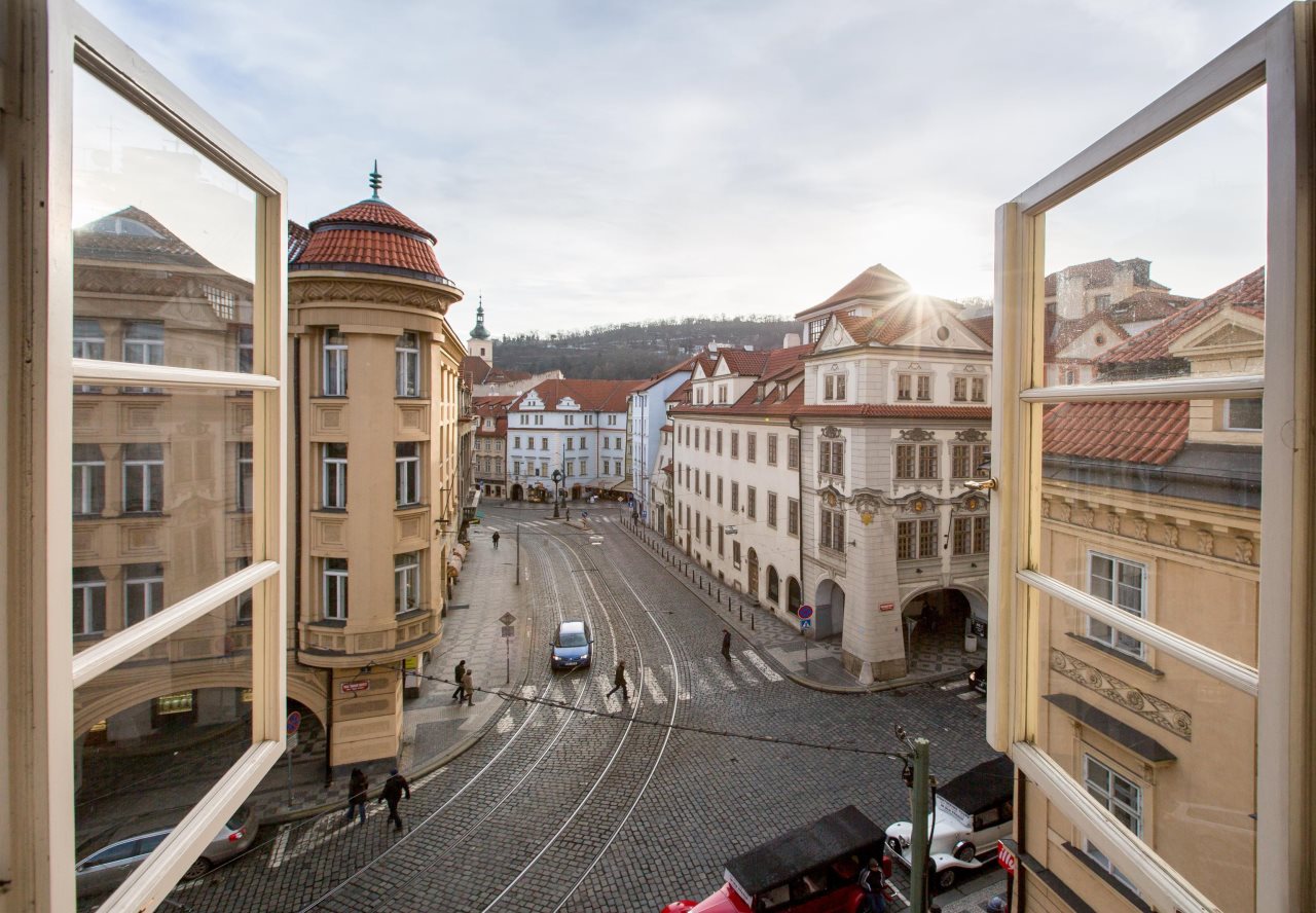 Miss Sophie's Charles Bridge 16