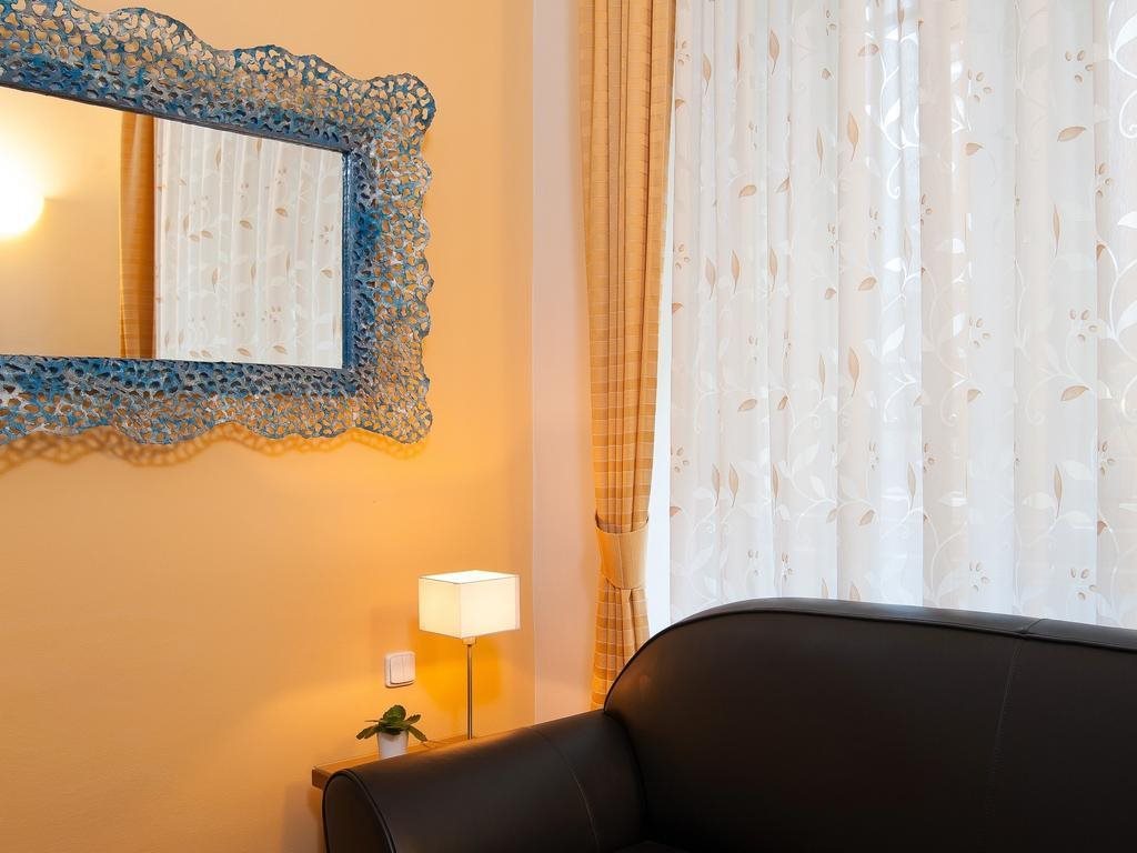 Hotel Cloister Inn 17