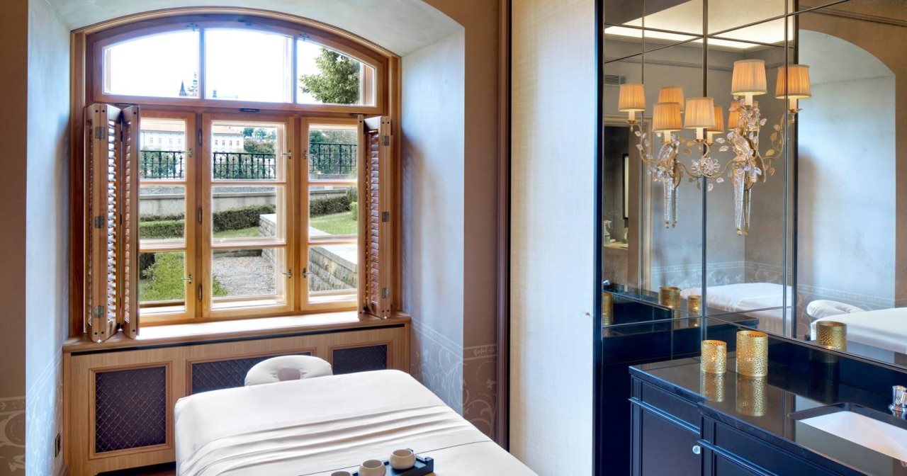 Four Seasons Hotel Prague 21