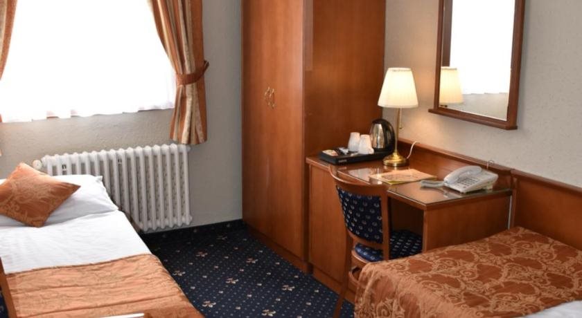 Hotel Arbes 1