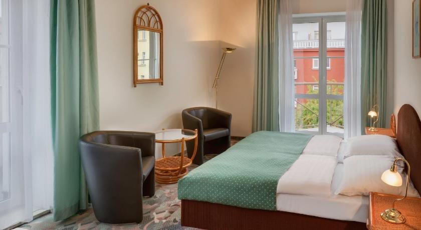 Hotel Otar 18
