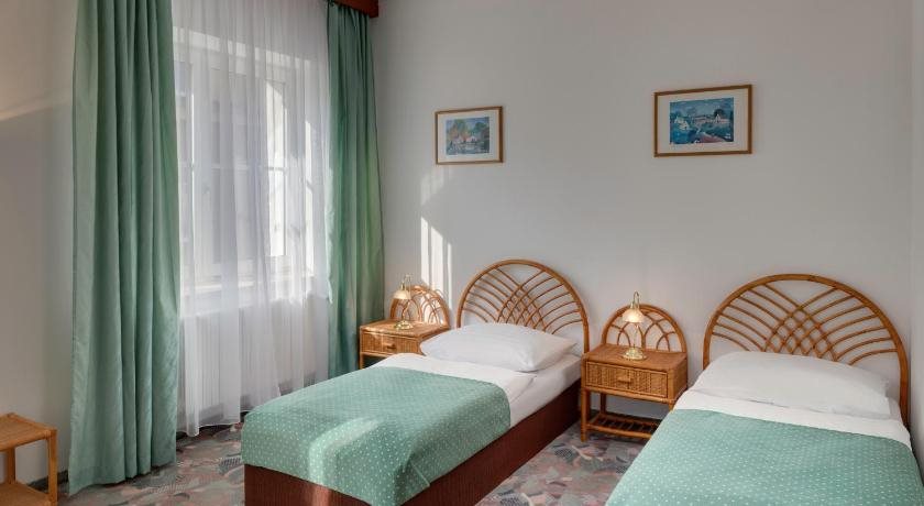 Hotel Otar 21