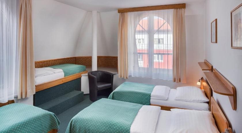 Hotel Otar 23