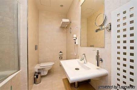 Hotel Amarilis 24