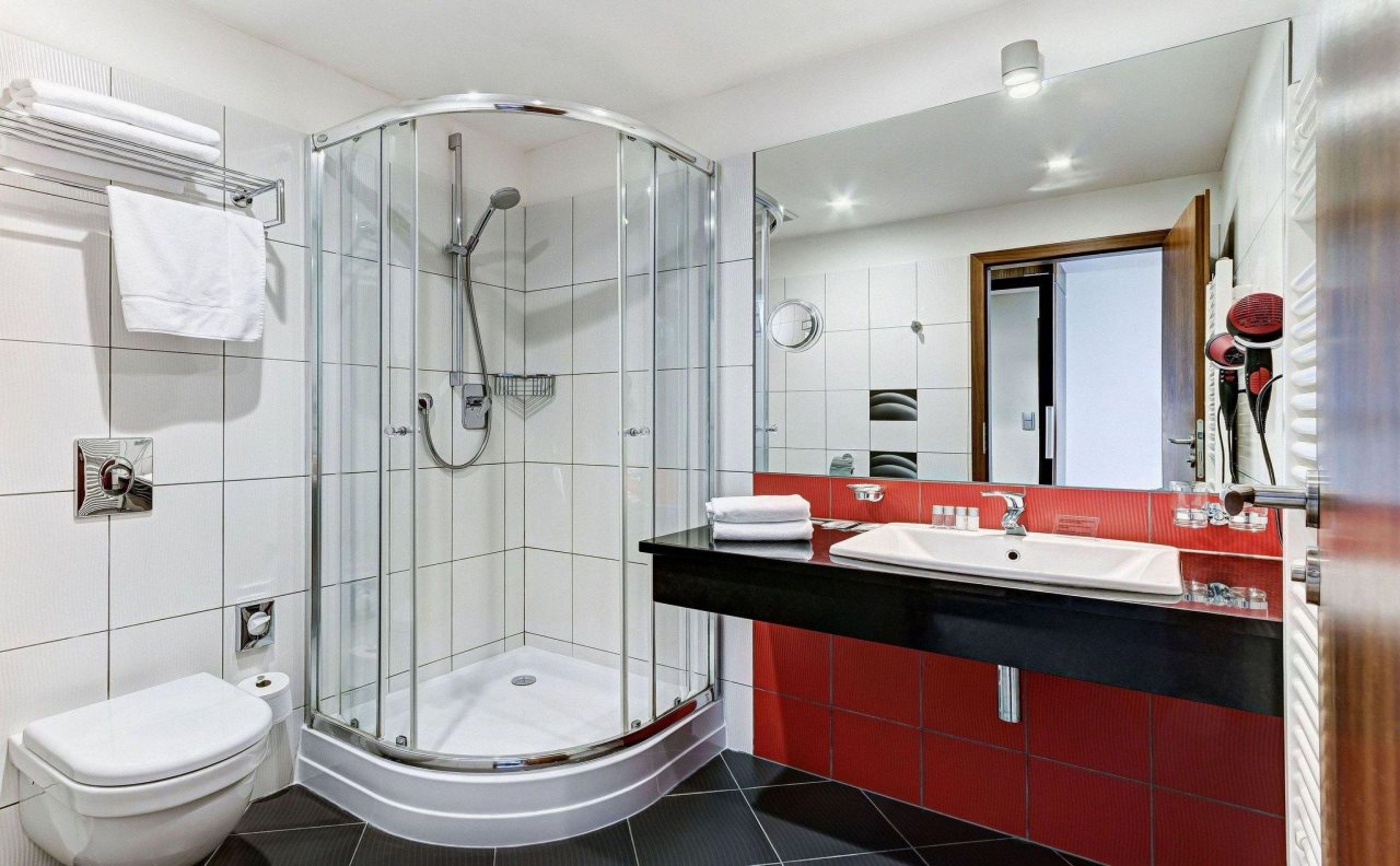 Hotel Silenzio 10