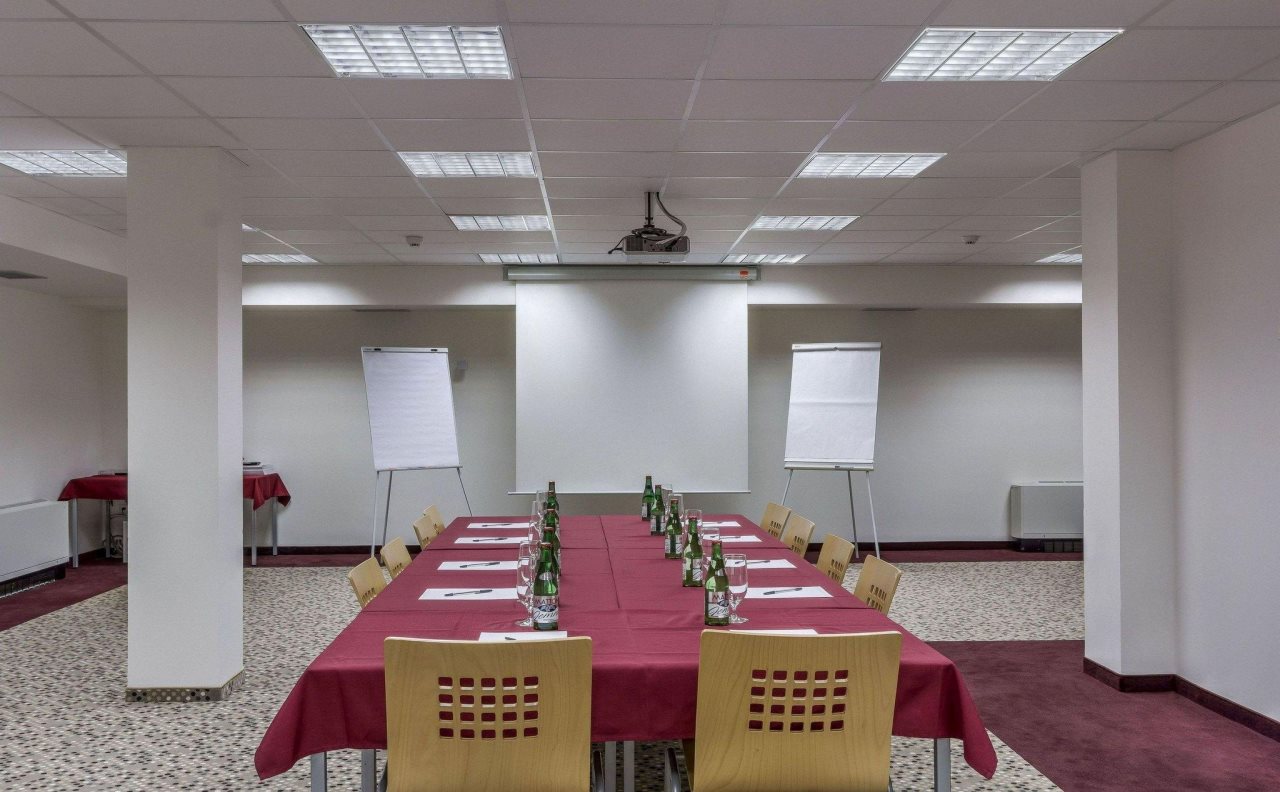Hotel Silenzio 19