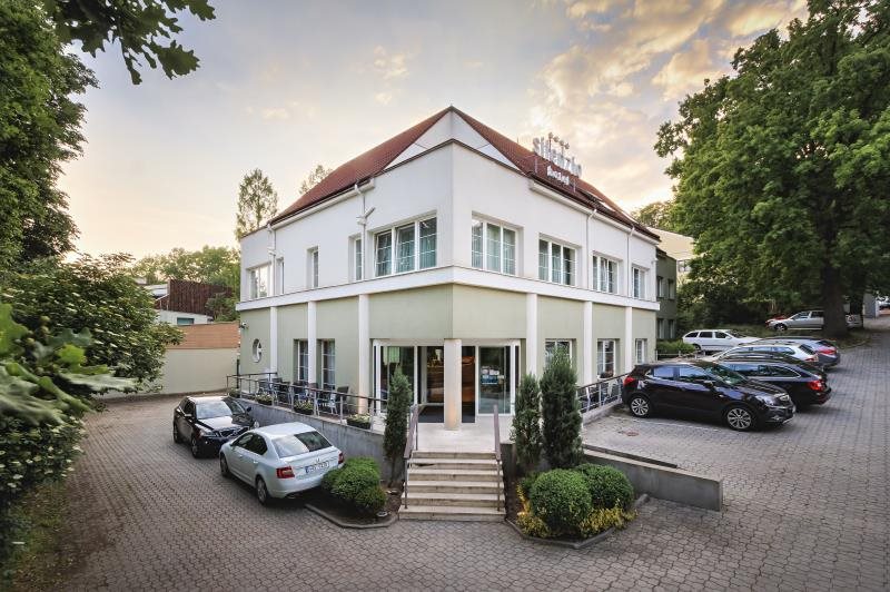 Hotel Silenzio 20