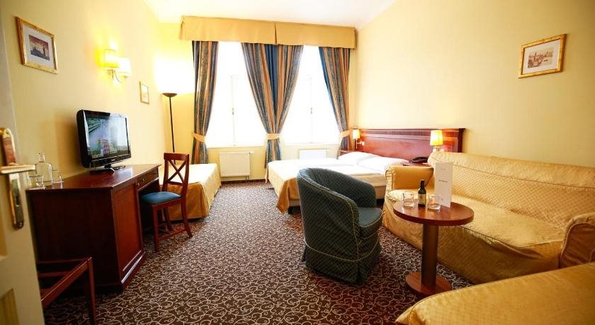 Hotel Louis Leger 8