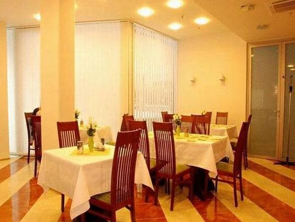 Hotel Ankora Prague 9