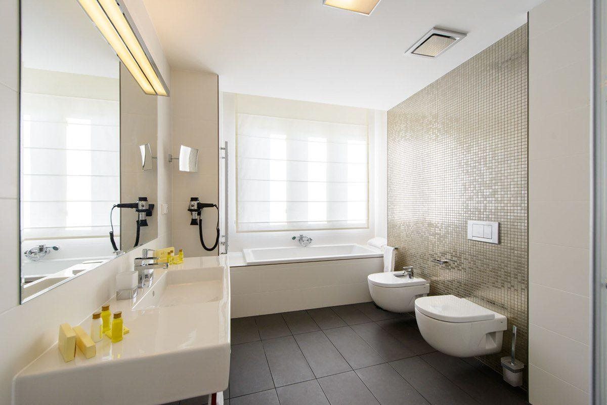 Myo Hotel Mysterius 10