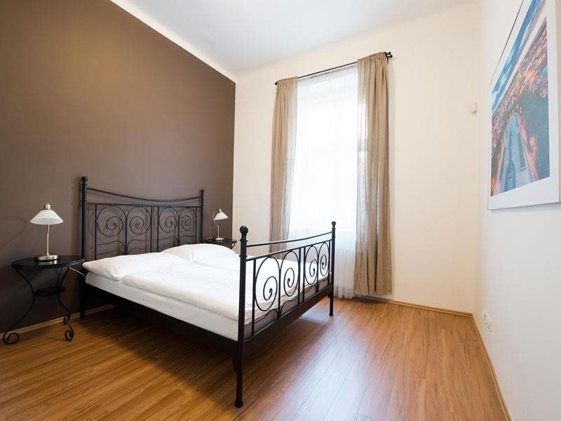 DownTown Suites Kodanská 12