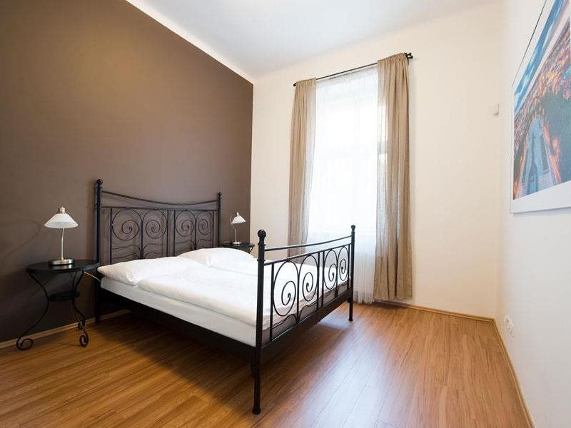 DownTown Suites Kodanská 5