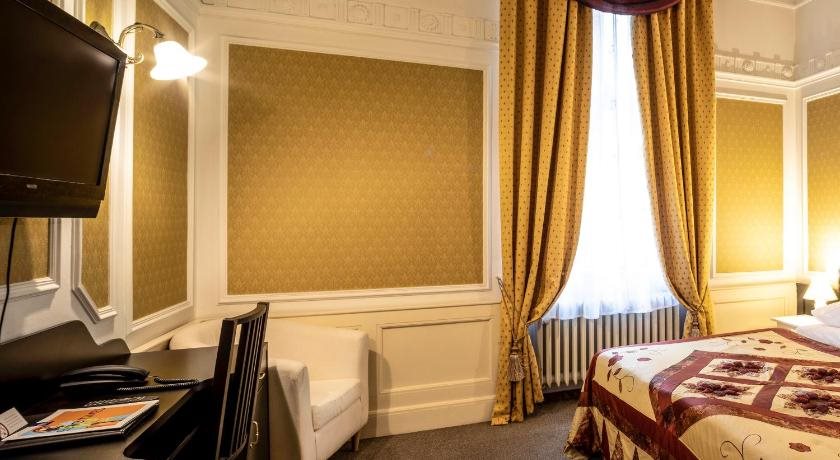 EA Hotel Praga 1885 2